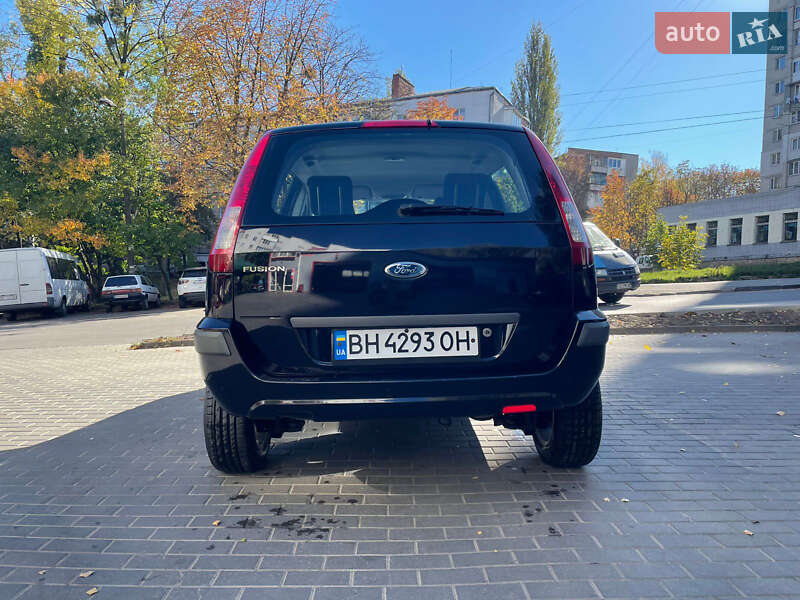 Хэтчбек Ford Fusion 2007 в Киеве