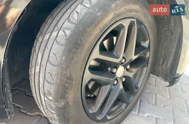 Седан Ford Fusion 2013 в 