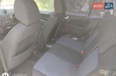 Хетчбек Ford Fusion 2010 в 
