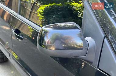 Хэтчбек Ford Fusion 2010 в 