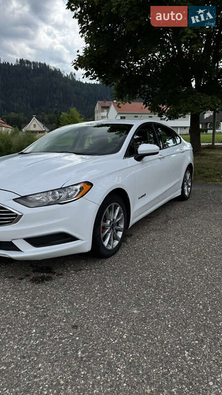Седан Ford Fusion 2017 в Полтаві