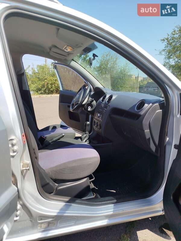 Хэтчбек Ford Fusion 2007 в Кривом Роге