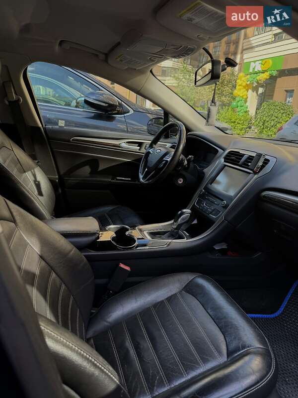 Седан Ford Fusion 2014 в Софиевской Борщаговке