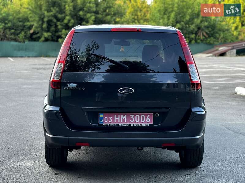 Хетчбек Ford Fusion 2009 в Дубні