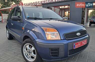 Хэтчбек Ford Fusion 2006 в 