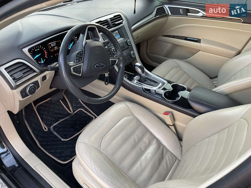 Седан Ford Fusion 2013 в Борисполе