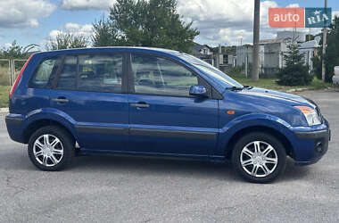 Хэтчбек Ford Fusion 2009 в 