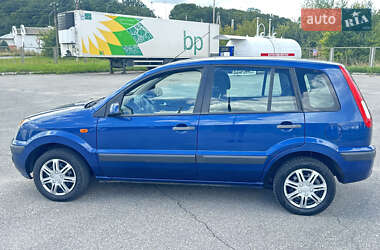 Хэтчбек Ford Fusion 2009 в 