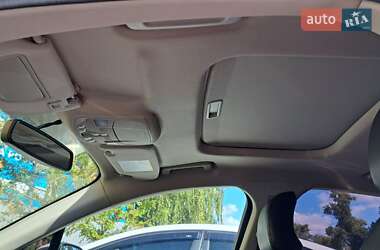 Седан Ford Fusion 2015 в 