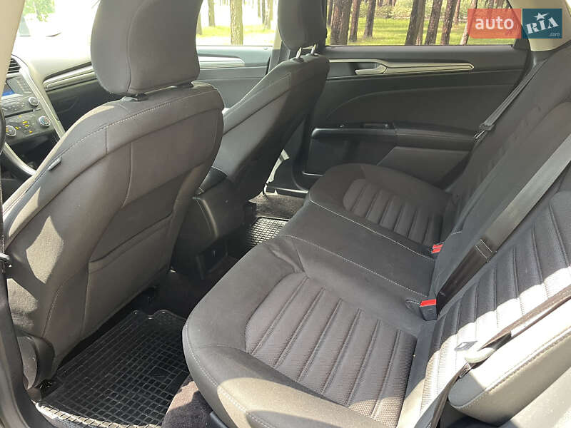 Седан Ford Fusion 2017 в Киеве