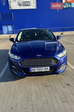 Седан Ford Fusion 2014 в 