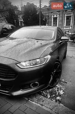 Седан Ford Fusion 2015 в Николаеве