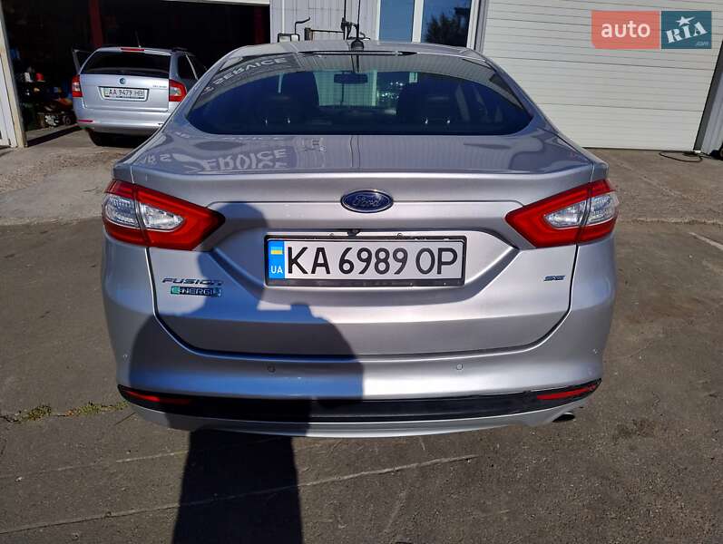 Седан Ford Fusion 2013 в Киеве