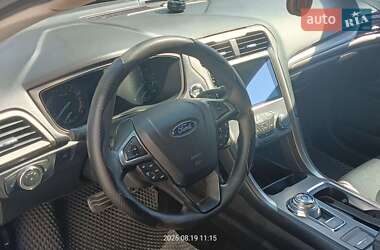 Седан Ford Fusion 2016 в Харкові