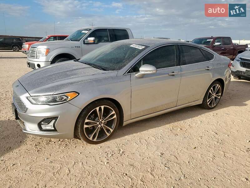 Седан Ford Fusion 2020 в 