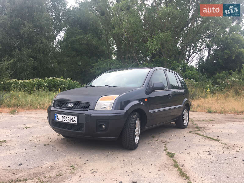 Ford Fusion 2010