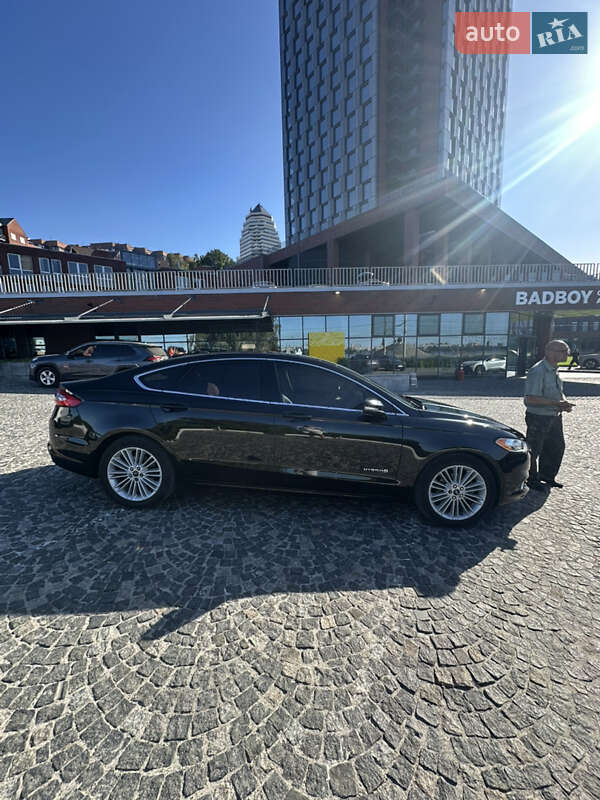 Седан Ford Fusion 2013 в Дніпрі