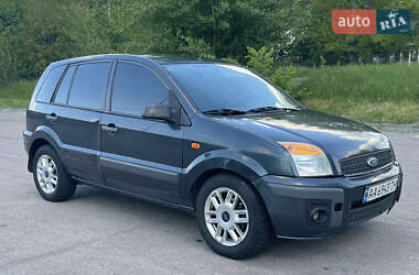 Хэтчбек Ford Fusion 2008 в 