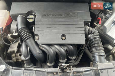 Хэтчбек Ford Fusion 2010 в 