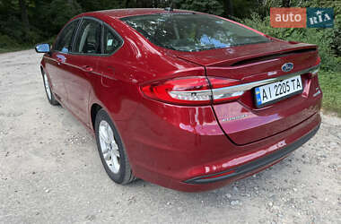 Седан Ford Fusion 2018 в 