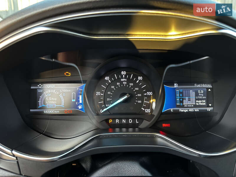 Седан Ford Fusion 2017 в Львові