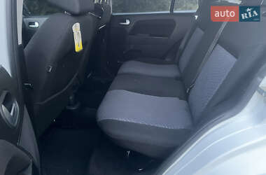 Хэтчбек Ford Fusion 2010 в 
