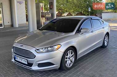 Седан Ford Fusion 2015 в Николаеве