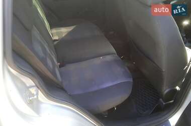 Хэтчбек Ford Fusion 2009 в 