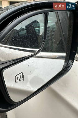 Седан Ford Fusion 2013 в 