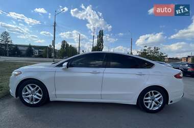 Седан Ford Fusion 2013 в 
