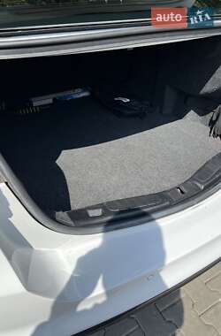 Седан Ford Fusion 2018 в 