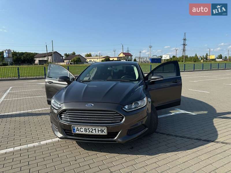 Седан Ford Fusion 2016 в Ратным фото 15 Седан Ford Fusion 2016 в Ратным