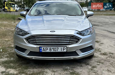 Седан Ford Fusion 2017 в 