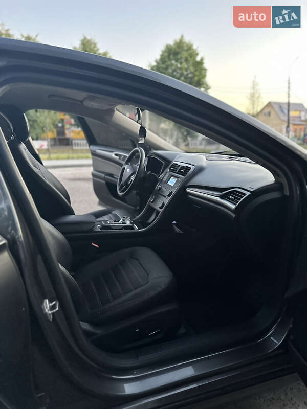 Седан Ford Fusion 2016 в Львові фото 23 Седан Ford Fusion 2016 в Львові