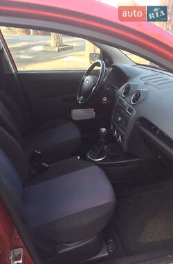 Хэтчбек Ford Fusion 2007 в 