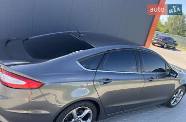 Седан Ford Fusion 2015 в Виннице