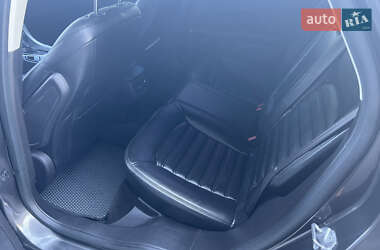 Седан Ford Fusion 2015 в 
