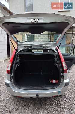 Хэтчбек Ford Fusion 2009 в 