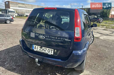 Хэтчбек Ford Fusion 2010 в 
