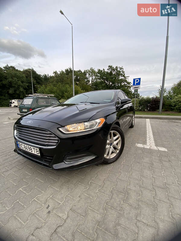 Седан Ford Fusion 2014 в Львове фото Седан Ford Fusion 2014 в Львове