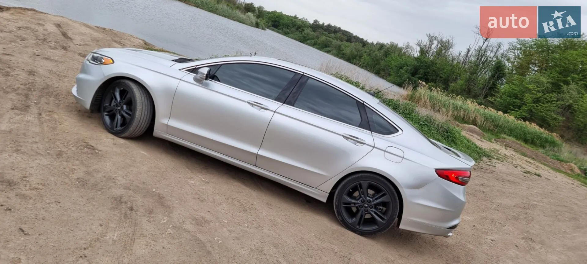 2016 Ford Fusion - мініатюра 13