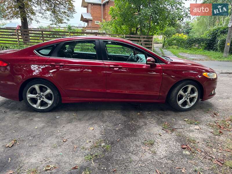 Седан Ford Fusion 2014 в Киеве