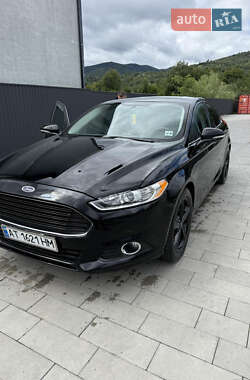 Седан Ford Fusion 2016 в Яремчі