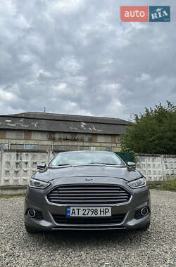 Седан Ford Fusion 2014 в 