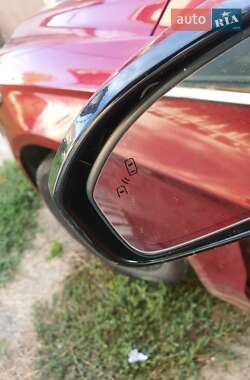 Седан Ford Fusion 2016 в 