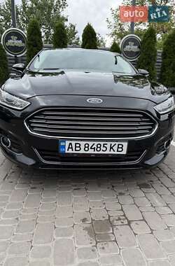Седан Ford Fusion 2016 в 