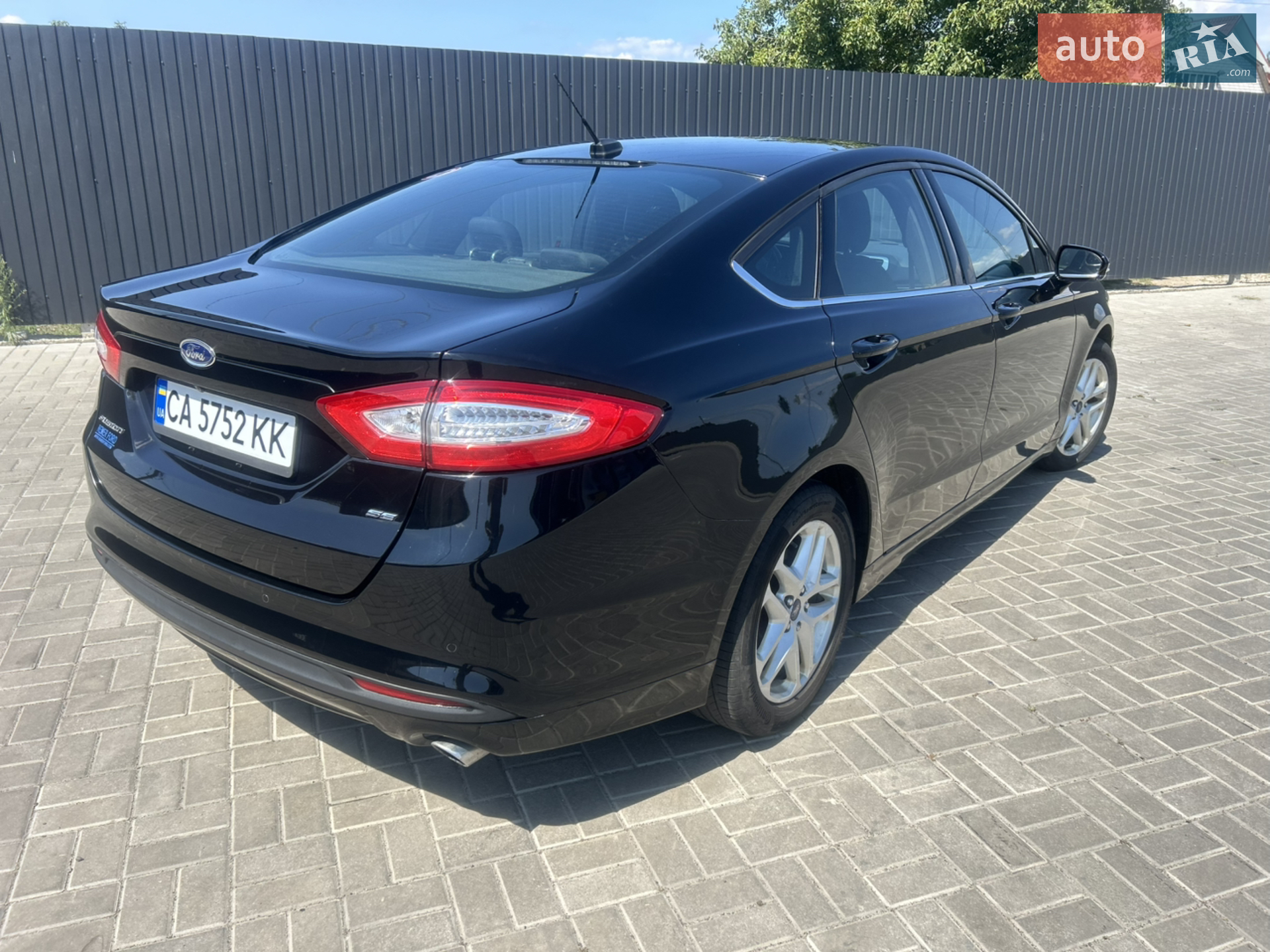 2016 Ford Fusion - мініатюра 15
