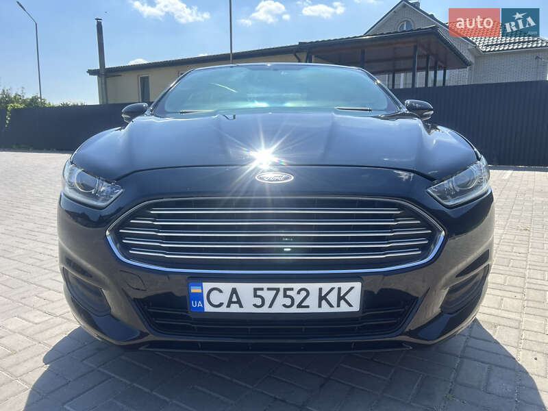 Седан Ford Fusion 2016 в Черкассах