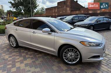 Седан Ford Fusion 2014 в 