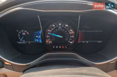 Седан Ford Fusion 2016 в 